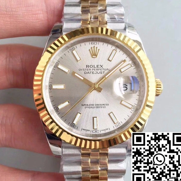 M126333-0004 Rolex Datejust 692 Rhodium II Dial EW Effortless Factory 0809